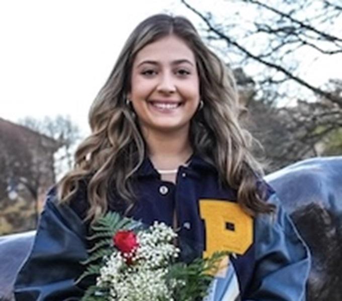 Profile picture of Mia Lucente
